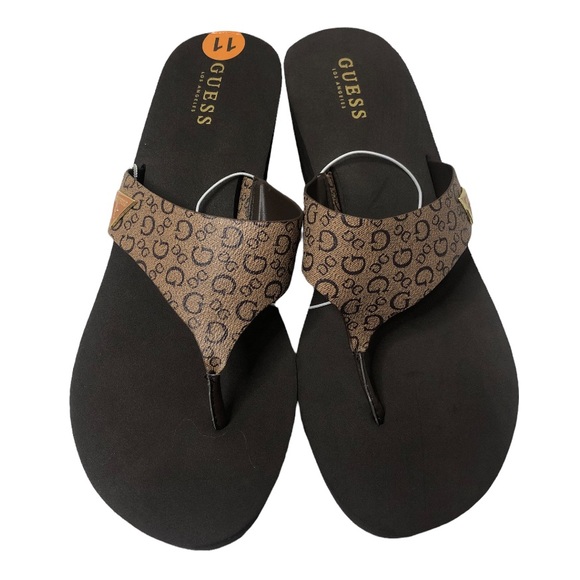 NWT GUESS Women's Brown Platform Heel Flip Flops Sandals Shoes Size 11 - Picture 3 of 12